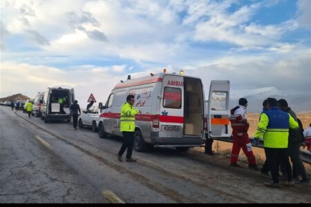 آخرین وضعیت حادثه واژگونی مرگبار اتوبوس در گردنه ایلان‌دره؛ 4 فوتی‌ و 17 مصدوم