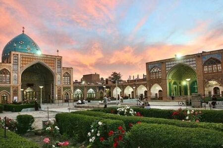 آیا سادات برای فرار از ظلم خلفا به ایران آمدند؟؛ روایتی از هجرت سادات