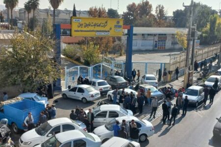 اعتراض کارکنان کارخانجات مخابراتی شیراز به تعدیل نیرو و حقوق معوقه/ایران‌خودرو مانع اصلی تعیین تکلیف