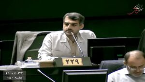 به جای بازی سیاسی دنبال کار مردم باشید