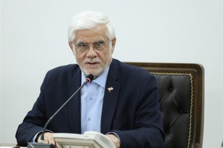 عارف:  منابع حاصل از اصلاح ساختاری در کالابرگ هزینه می‌شود