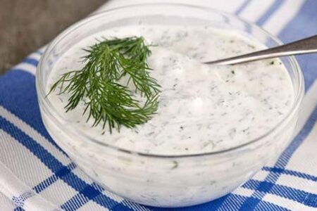 بهترین زمان خوردن ماست چه موقع است؟ صبح یا شب؟