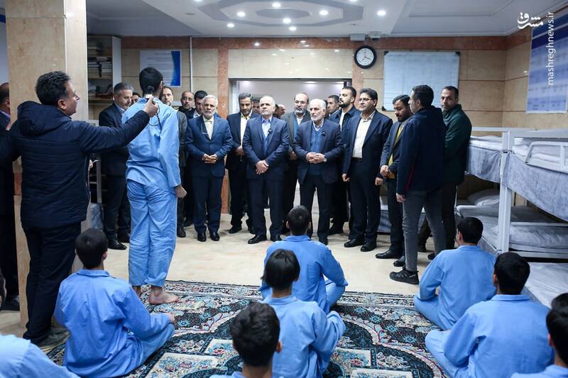 عکس/ بازدید وزیر دادگستری از کانون اصلاح و تربیت استان تهران