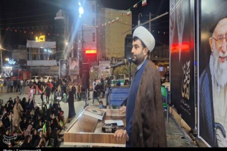 دروغ‌پراکنی رسانه‌های معاند مردم را به خانه نمی‌فرستد + تصاویر