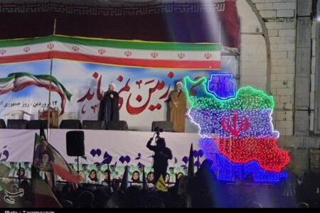 امروز جنگ وجودی «اسلام ناب» و «کفر ناب» است