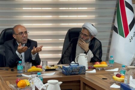 ترخیص  600 هزار تن کالا از گمرک شهید رجائی در جریان جنگ تحمیلی سوم