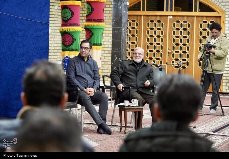 «حرم دلدار»؛ طنین حماسه و شعر در حسینیه اعظم زنجان