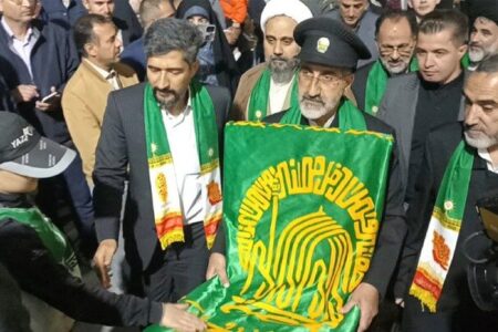 حضور خادمان رضوی در اجتماع باشکوه مردم آزادشهر