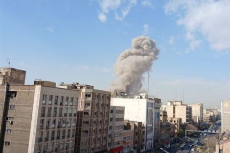 حمله آمریکایی ـ صهیونی به یکی از پل‌های ارتباطی خارج از شهر قم