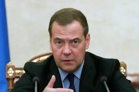 حمله روسیه به تاسیسات پهپادسازی اروپا / مدودف هشدار داد