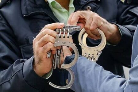 دستگیری ۲ سوداگر مرگ با یک کیلو ۵۰۰گرم مواد مخدر درمشگین شهر