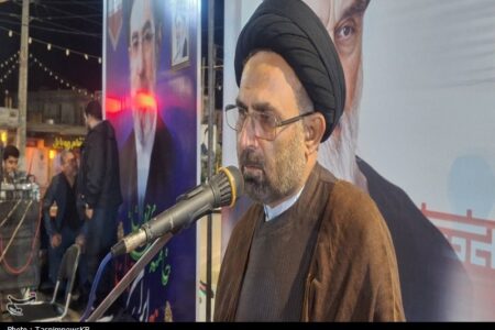 دشمنان با اقتدار و استقلال ایران اسلامی مشکل دارند