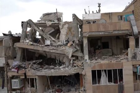 شهادت 18 نفر در حمله آمریکایی ـ صهیونی به مناطق مسکونی البرز