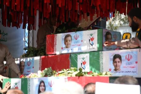 شیراز در سوگ یک خانواده شهید 5 نفره/ وداعی که شهر را به گریه نشاند