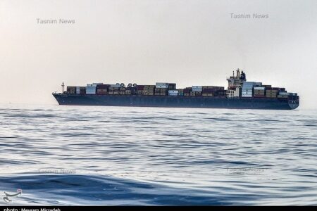 پاسخ قاطع سپاه به راهزنی دریایی آمریکا/ گزارش تسنیم از تنگه هرمز