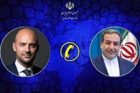 گفتگوی تلفنی عراقچی با وزیر امور خارجه فرانسه برای دستیابی به یک راه‌حل دیپلماتیک