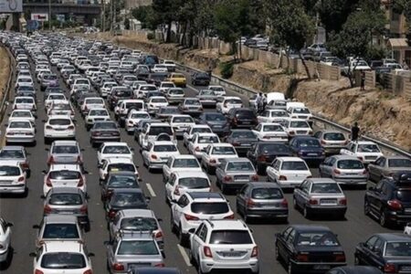 آخرین وضعیت ترافیکی و جوی محورهای مواصلاتی کشور/ ترافیک سنگین در محورهای منتهی به تهران گزارش شد