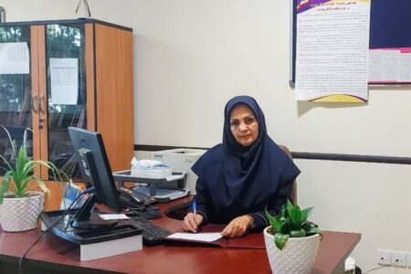 از اتاق زایمان تا مدیریت جمعیت؛ روایت مامای نمونه  از چالش‌و راهکارها