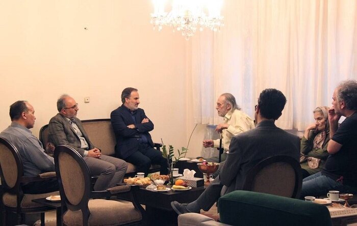 دیدار با سه معلم پیشکسوت هنر/ تاریخ شفاهی هنرستان هنرهای زیبای تهران گردآوری شود