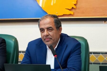 فرماندار بوشهر: با هرگونه اخلال در توزیع سوخت برخورد قانونی می‌شود