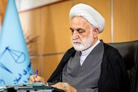 محاکمه قاطع خائنان در چارچوب شرع، قانون و عدالت