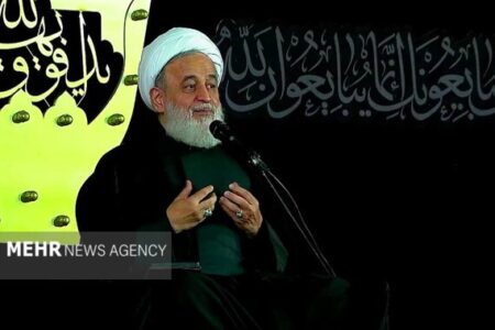 هشدار پناهیان درباره «تنبلی فکری»/ رهبر شهید تحول خواه بودند