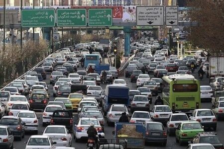 وضعیت ترافیک معابر و بزرگراه‌های تهران / ترافیک سنگین در کدام بزرگراه‌ها گزارش شده است؟