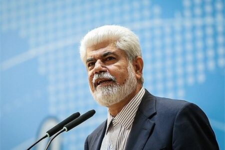 شهریاری: القای برتری مطلق داروی خارجی نگران‌ کننده است
