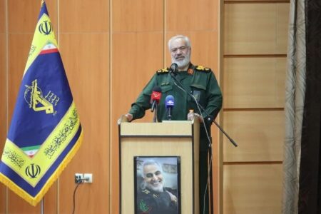 فدوی: در آستانه پیروزی بزرگی در برابر آمریکا قرار داریم