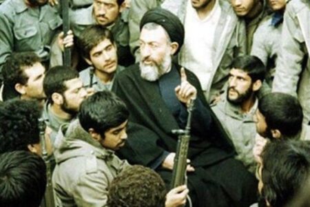 میزگرد| شهید بهشتی چگونه به شخصیتی تشکیلاتی و موثر در انقلاب تبدیل شد؟