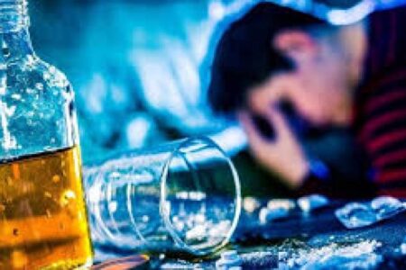 چگونه ترس و اضطراب می‌توانند زمینه‌ساز اعتیاد شوند؟