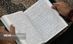 اهدای قرآن به مناطق کم برخوردار با یاد رهبر شهید در «نذر نور»