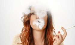 ترک سیگارخطر ابتلا به زوال عقل را کاهش می‌دهد!