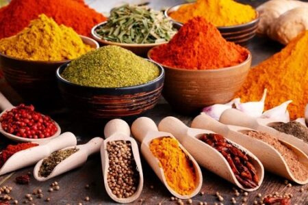 اگر مدام یبوست دارید از خوردن این ادویه ها غافل نشوید
