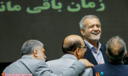 با وجود وعده‌های مکرر  هنوز «قانون جامع حمایت از خبرنگاران» تدوین و اجرا نشده/ خلأهای قانونی در حوزه امنیت شغلی، بیمه، حمایت‌های معیشتی، حقوق حرفه‌ای و رفاه «خبرنگاران» همچنان پابرجاست!